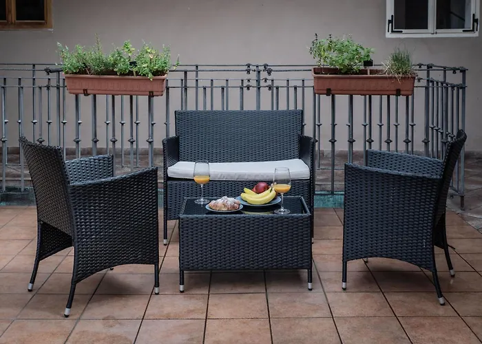 White Swan Boutique Apartments
